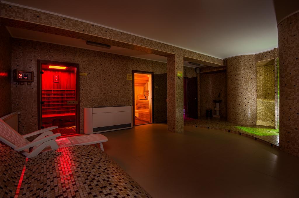 Pension Montana Popa Blaj エクステリア 写真
